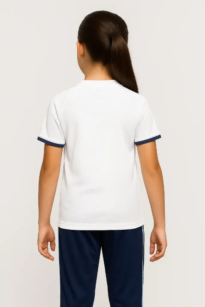 ChatGPT Image 5 nov 2025, 23_46_41.webp